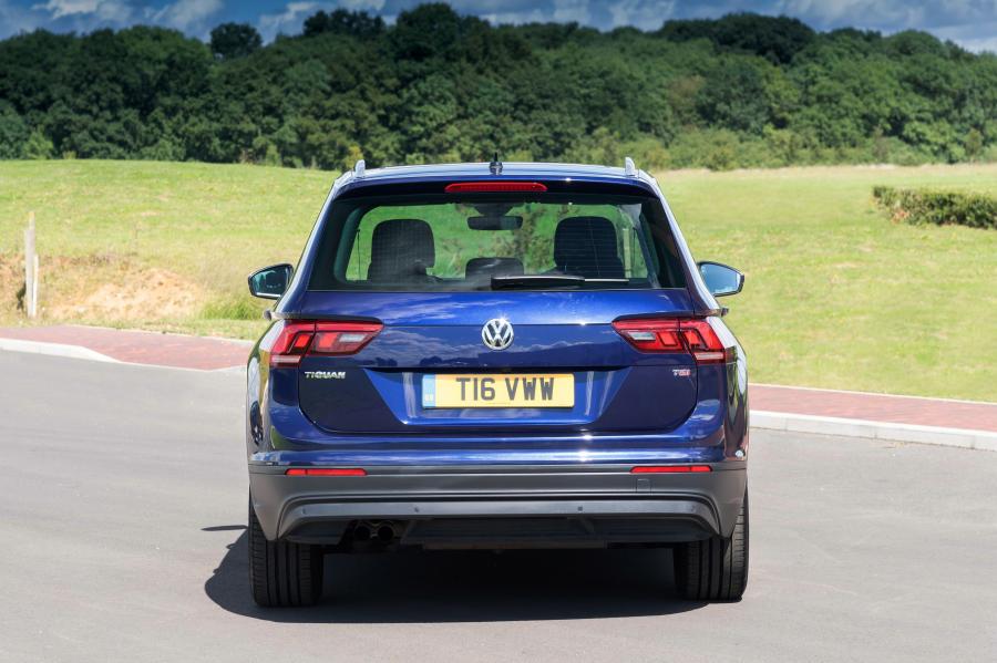  Volkswagen Tiguan 2016 года  (UK) (фото 1 из 40)